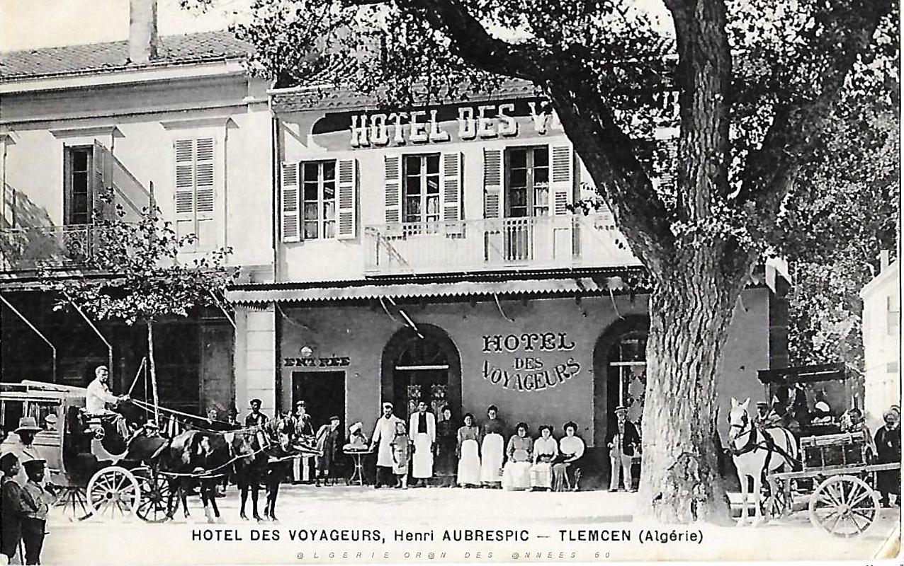 978- Tlemcen - Hotel des Voyageurs.jpg